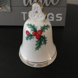 Vintage Noritake Christmas 1972 Bone China Bell